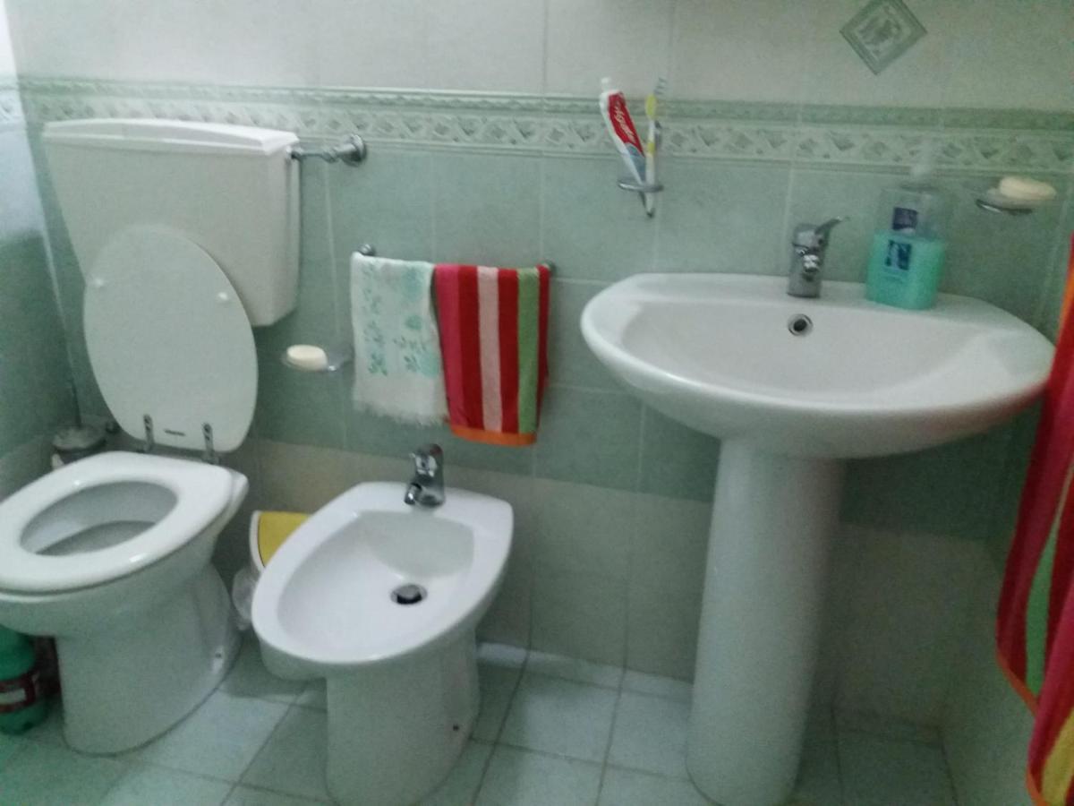 Casa Vacanza A Пунта Сека Екстериор снимка